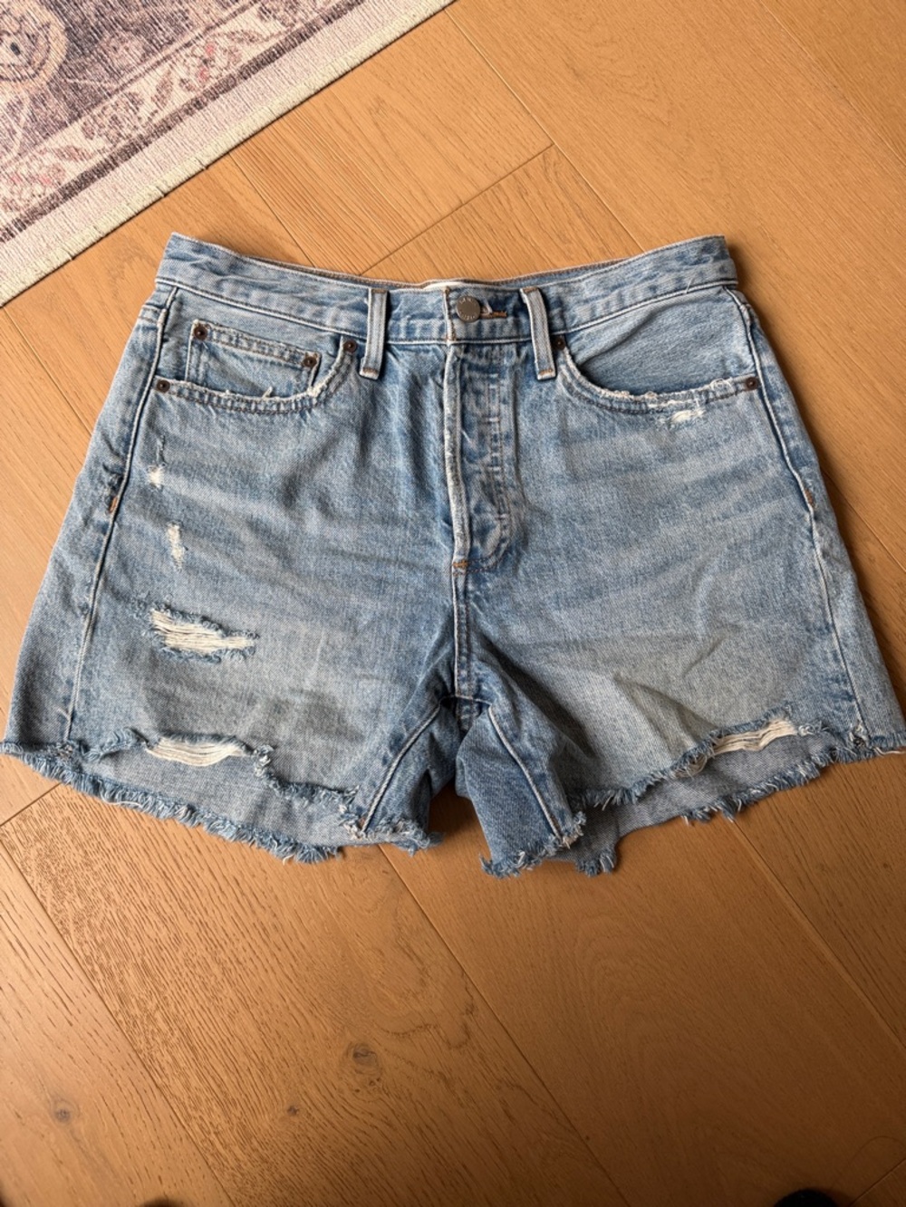 Denim Forum The Ex-Boyfriend Midi short